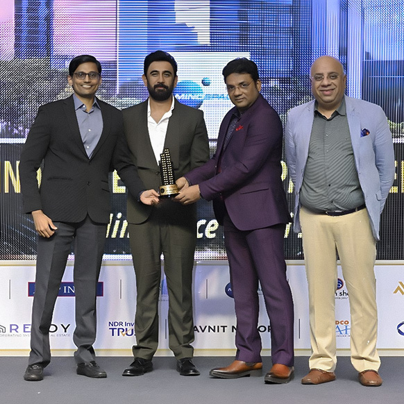 Mindspace Airoli East receives the Commercial Project of the Year at the Realty+ Excellence Awards 2025-WEST!