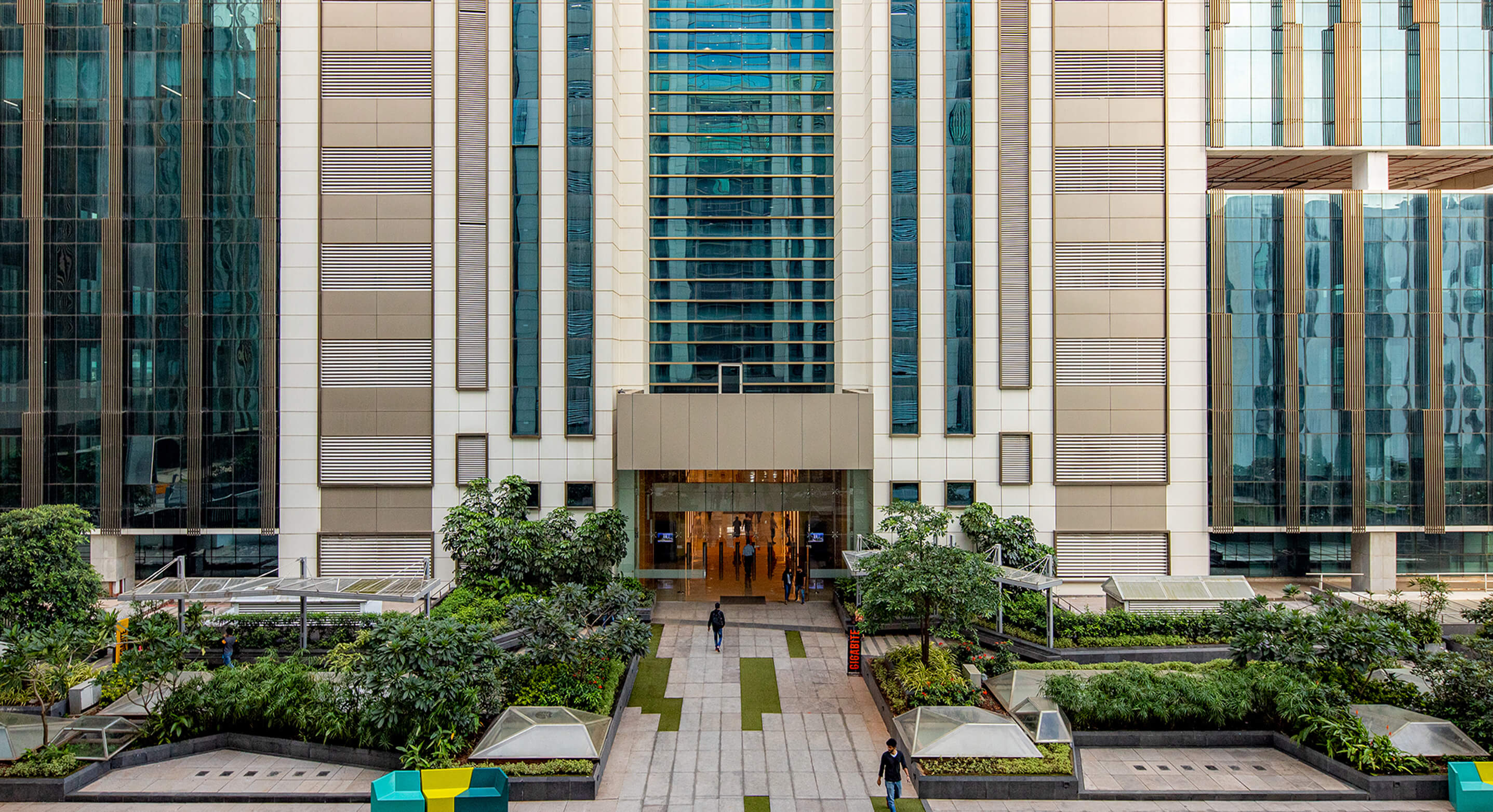 K Raheja Corp bags SEAL Environmental Initiative Award for sustainability initiatives at Mindspace Business Park