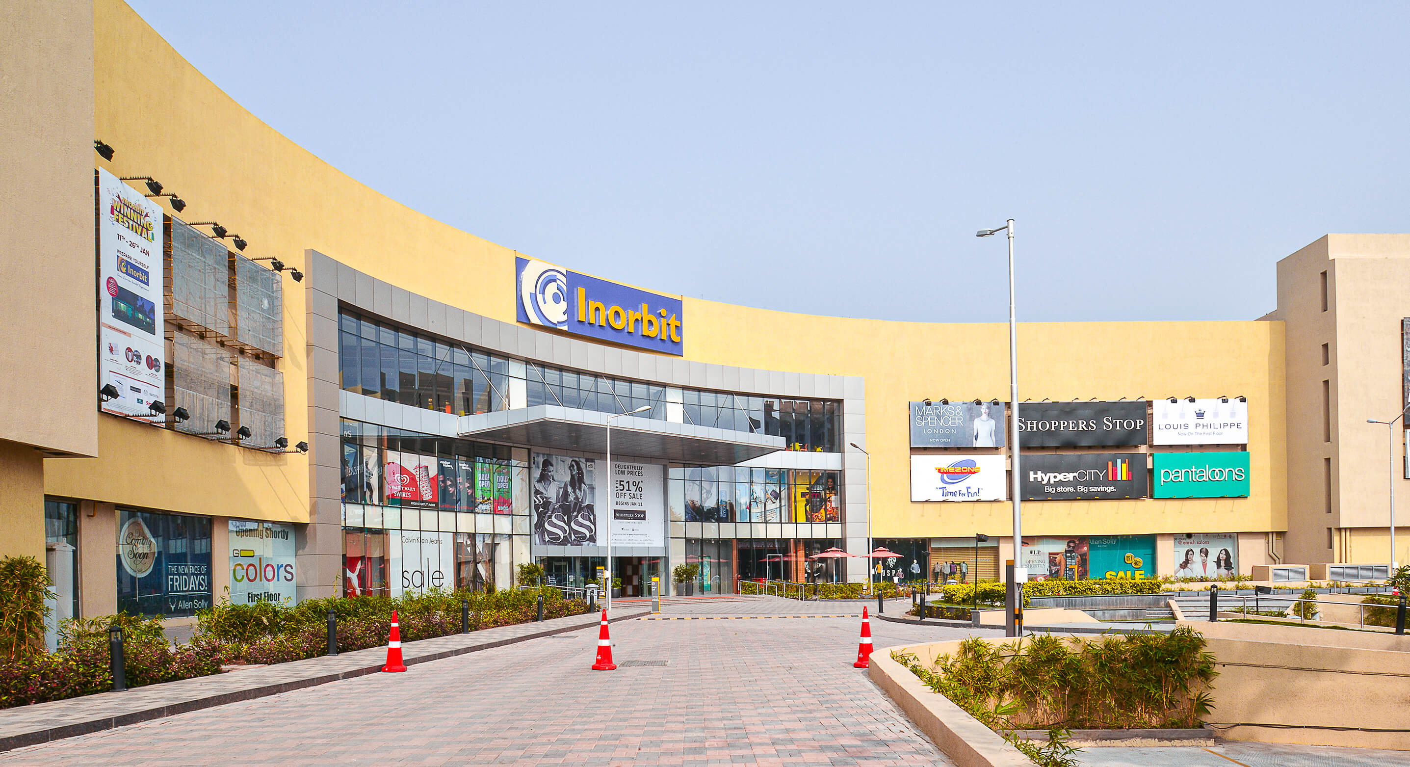 Retail real estate in growth mode as consumption, incomes rise: Study